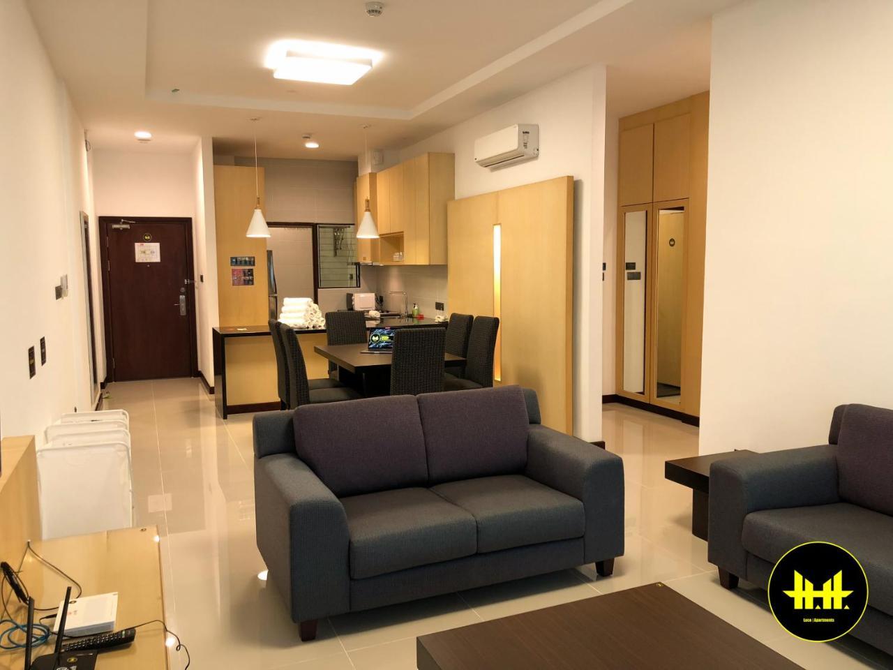 Luco Apartments @ Imperial Suites Кучинг Екстериор снимка